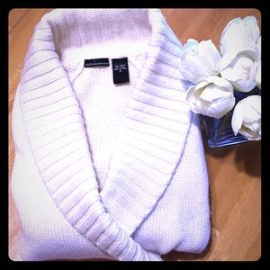 Moda International Knit long White Jacket !
